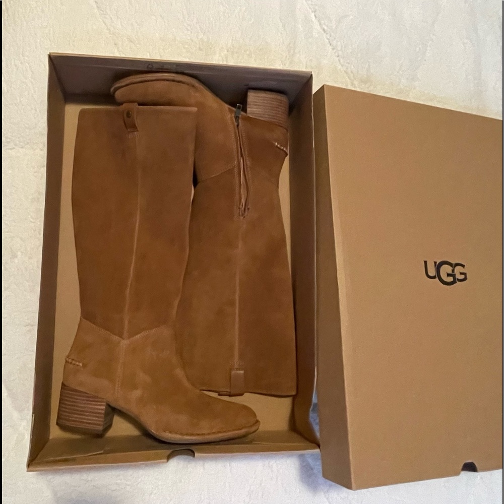 UGG Arana chestnut suede boots. Brand new never worn. Size 10 womens